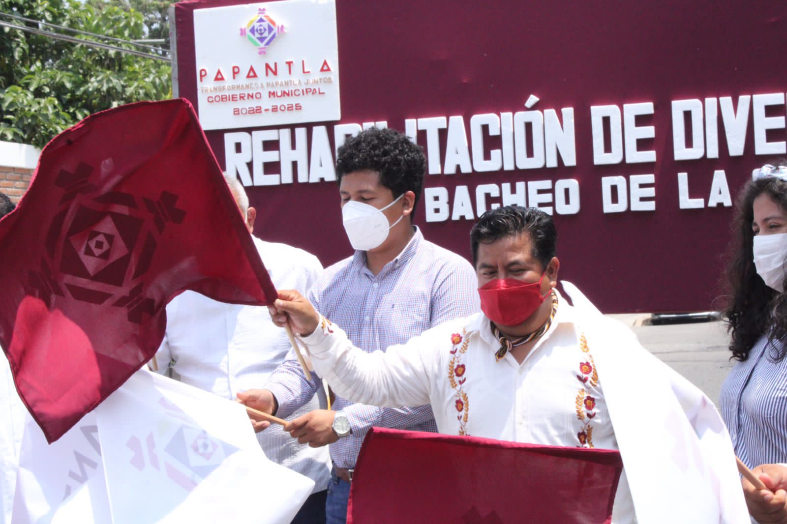 Papantla: Pone en marcha Eric Domínguez programa de bacheo
