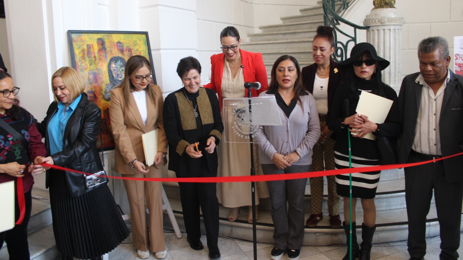 Congreso CDMX inaugura exposición “Ciudad Incluyente” con obras de ...
